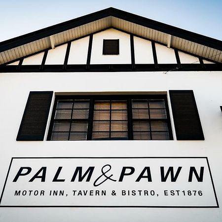 Palm And Pawn Motor Inn Wagga Wagga Kültér fotó